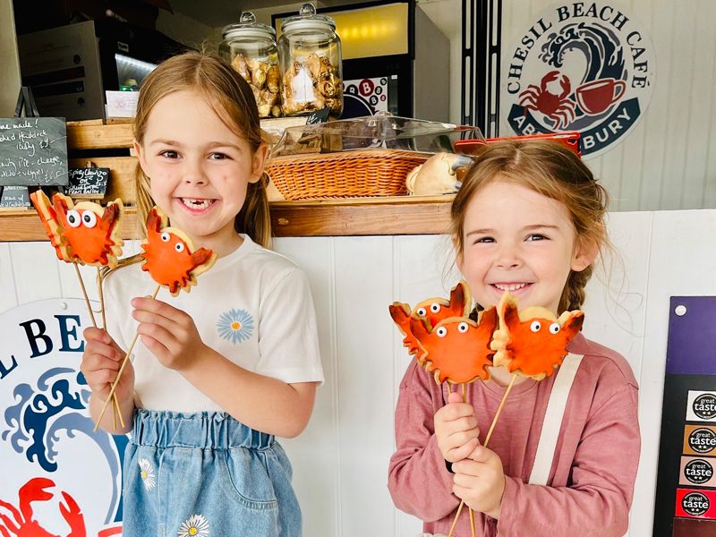 Chesil Beach Cafe Easter Kids Crab Hunt